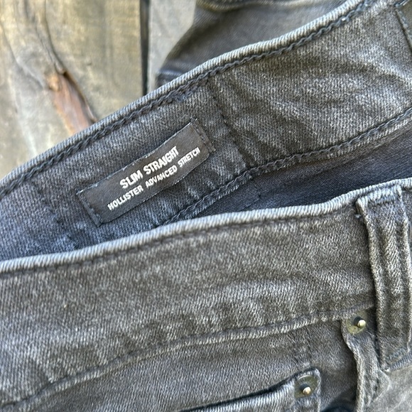 Men’s Hollister Slim straight Advanced Stretch Black Distressed Jean size 32x32 - Picture 9 of 9